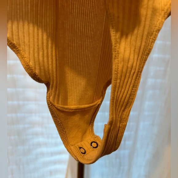 Aerie tank bodysuit ribbed /rouched/cinching 2x - Picture 4 of 6